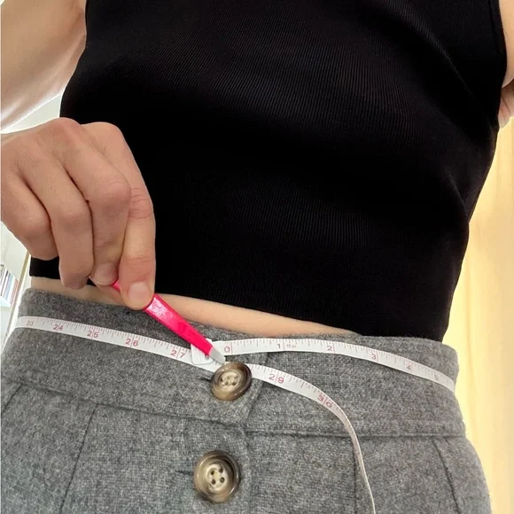 Loeffler Randall high waisted wool A-Line Skirt with pockets size 4, like new - Picture 10 of 12